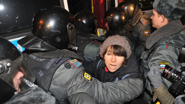 Задержание участников несанкционированной акции оппозиции на Триумфальной площади в Москве