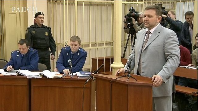 ВЯтка.ru - никита белых дает показания в суде по делу \