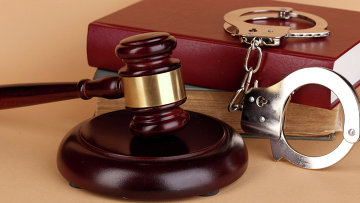 Суд приговорил экс-председателя Мурманской облдумы к 6 годам за хищения