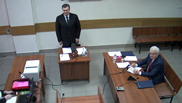 Янукович прибыл в суд Москвы по иску о признании событий на Украине госпереворотом