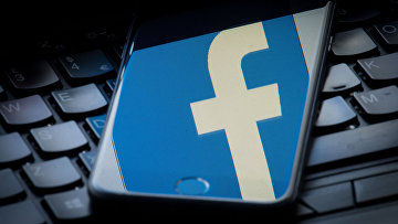 Facebook ограничила доступ к картинке со свастикой на гербе РФ — Роскомнадзор