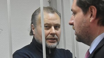 Суд оглашает обвинительный приговор экс-замглавы ФСИН Коршунову
