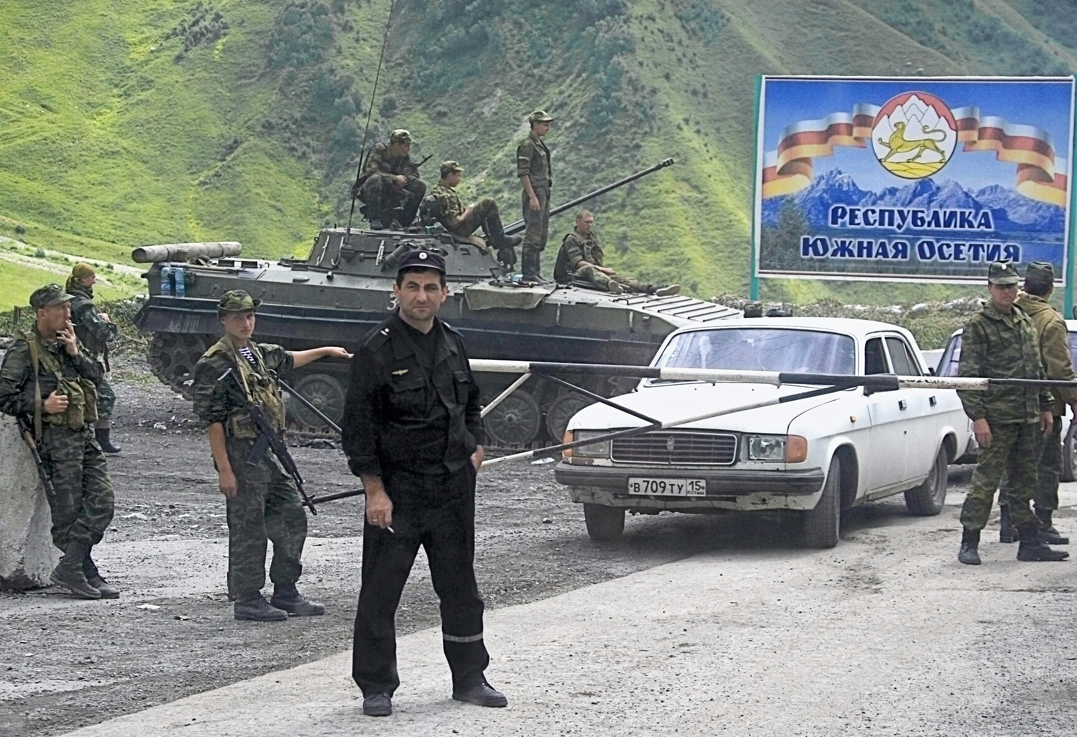 Граница осетии и грузии. Грузино-южноосетинский конфликт 2008. Южная Осетия 8 августа 2008. Грузия Южная Осетия 2008.