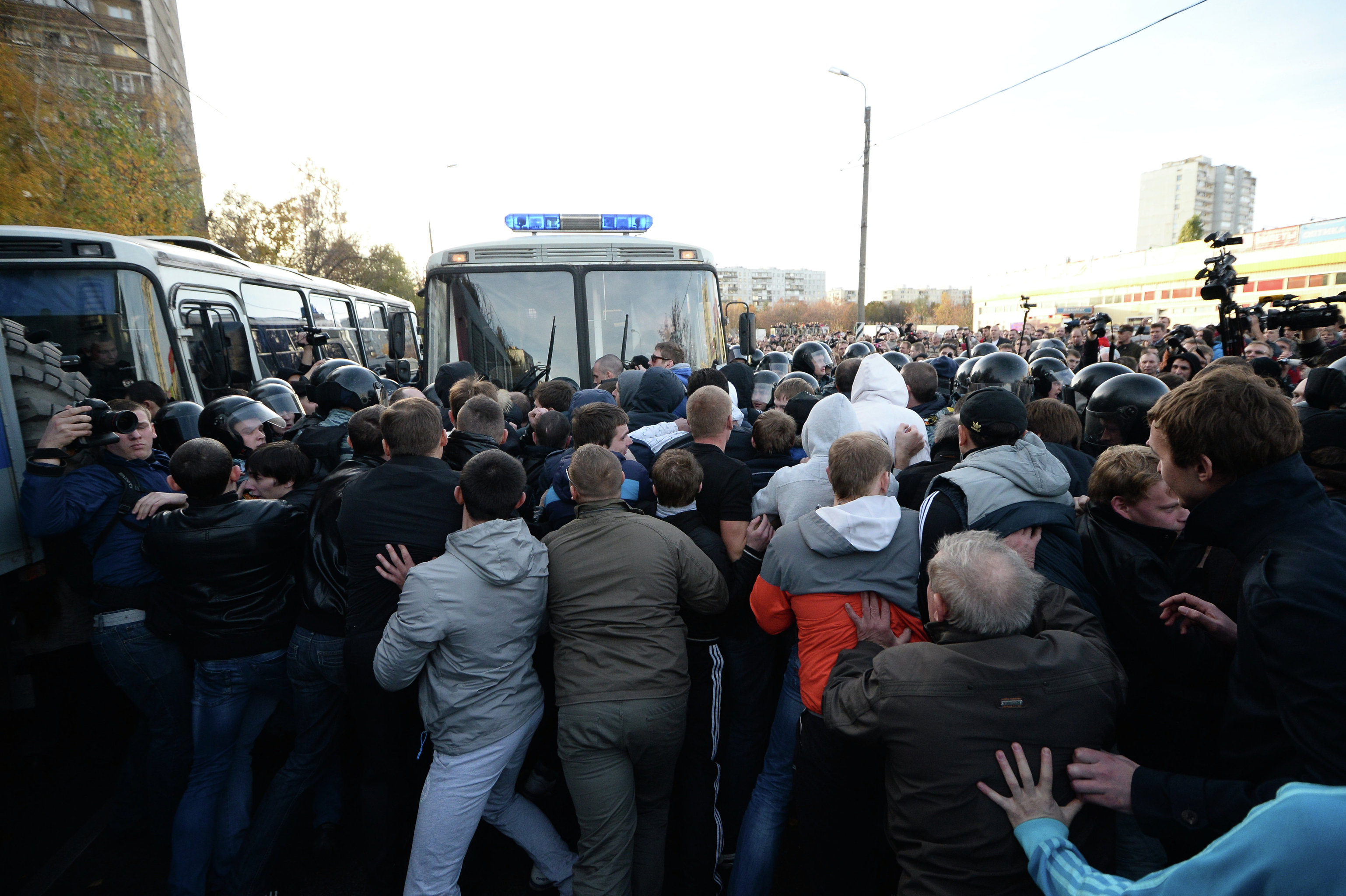 18 октября 2013 г. Беспорядки в Бирюлево 2013. Беспорядки в Западном Бирюлёво.