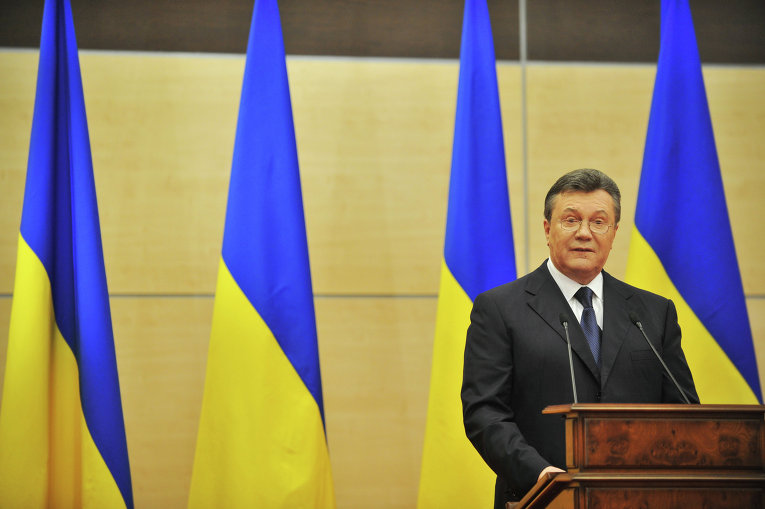 Янукович умер