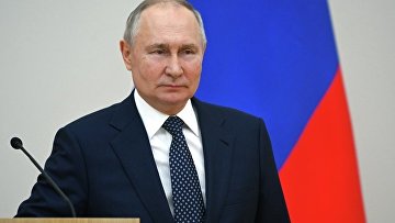 Эксперт объяснил высокий рейтинг Путина народным запросом на лидера
