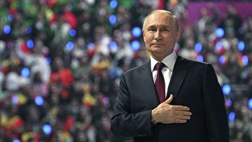 ВЦИОМ отметил рост уверенности россиян в стабильном развитии страны при Путине