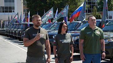 Народный фронт вручил военным новую партию автомобилей ко Дню России